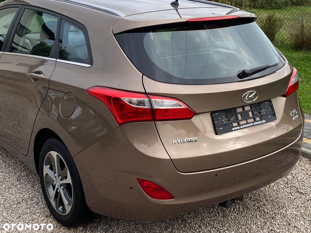 Hyundai i30 i30cw 1.6 CRDi Trend - 12