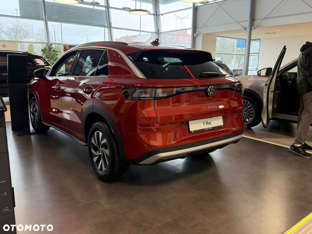 Volkswagen T-Roc - 4