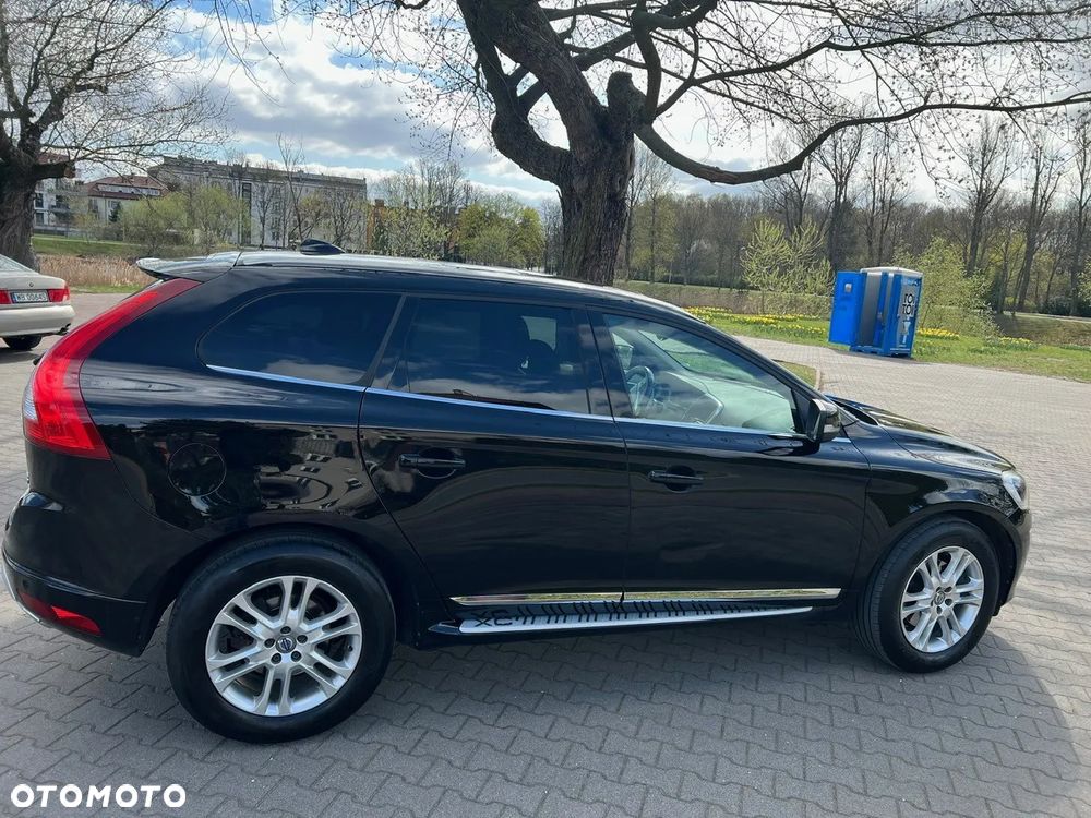 Volvo XC 60 D5 AWD Summum - 11