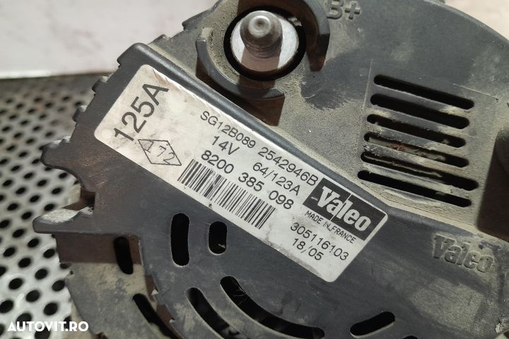 Alternator SG12B089 / 8200385098 SG12B089 / 8200385098 Renault Clio 2 - 6