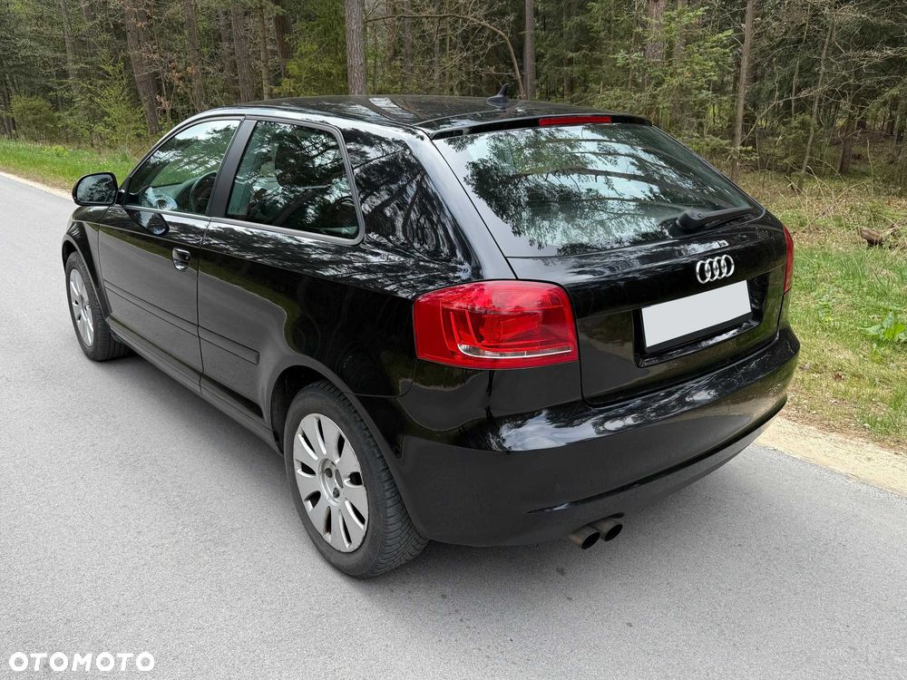 Audi A3 Sportback - 4