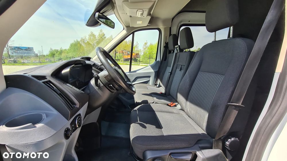 Ford TRANSIT JUMBO BRYGADÓWKA 7 OSÓB KAMERA CZUJNIKI PRZÓD/TYŁ TEMPOMAT NR.28 - 18