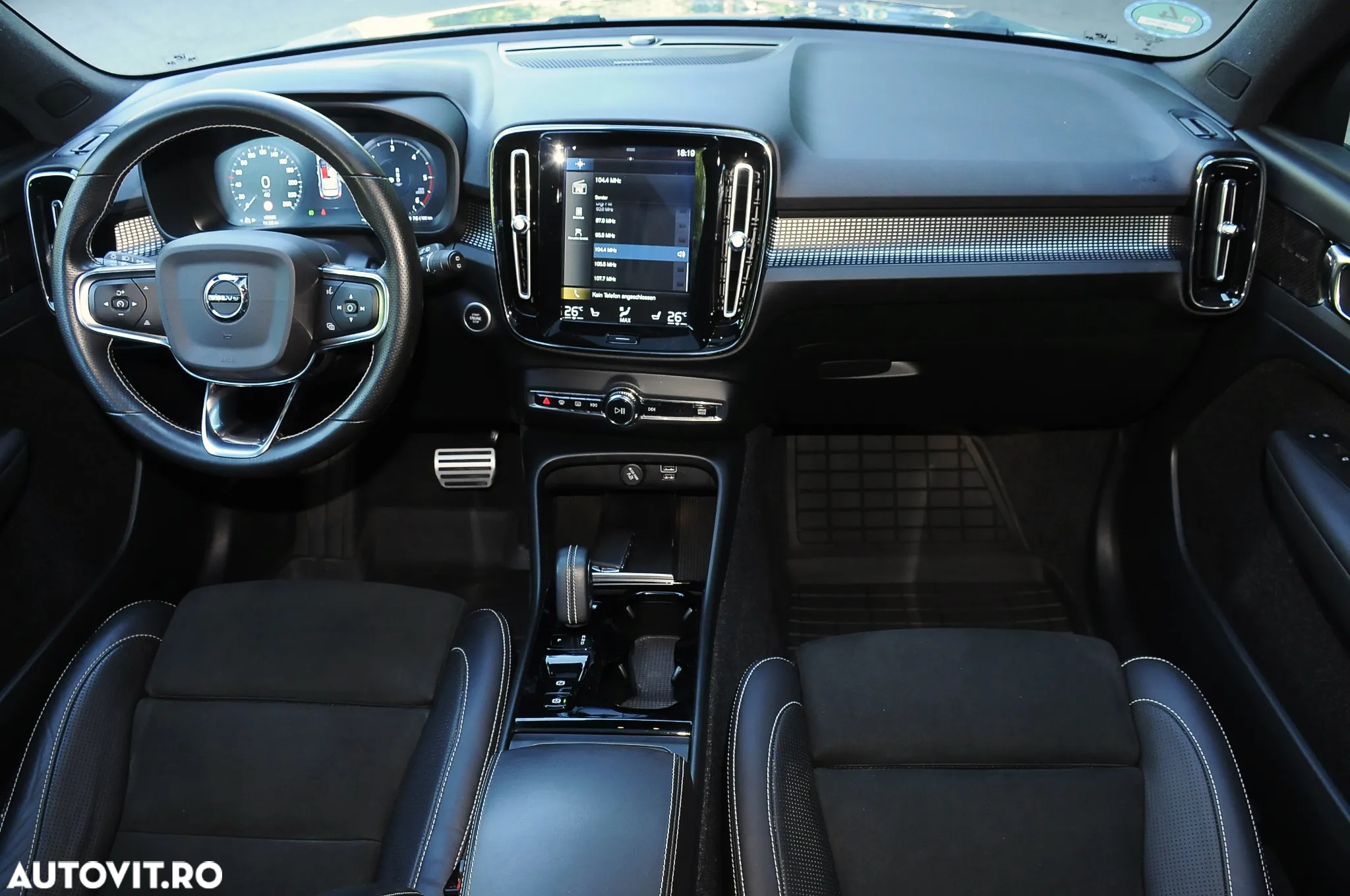 Volvo XC 40 D4 AWD Geartronic R-Design - 7