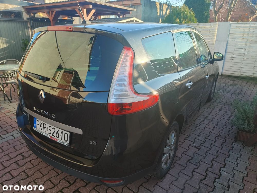 Renault Scenic - 8