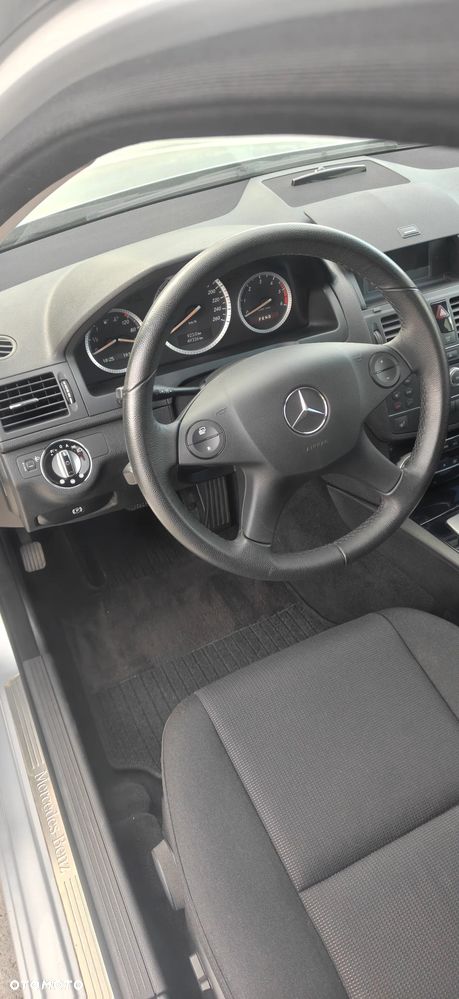 Mercedes-Benz Klasa C 200 CDI DPF Automatik - 13