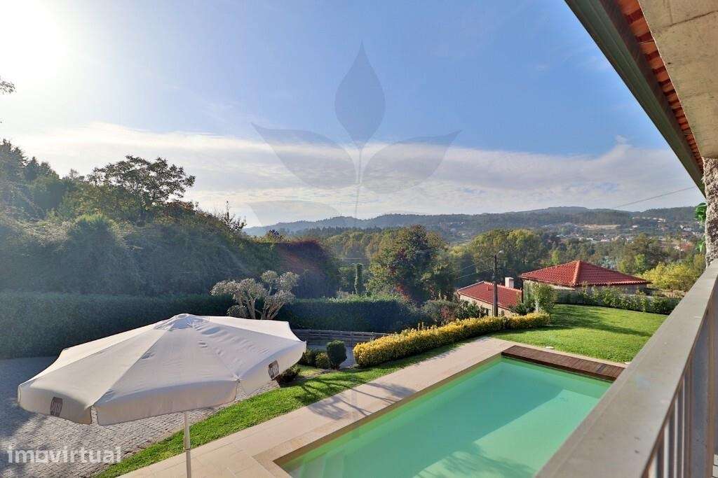 Moradia T3 + Escritório com Piscina em Priscos – Braga - Grande imagem: 5/45