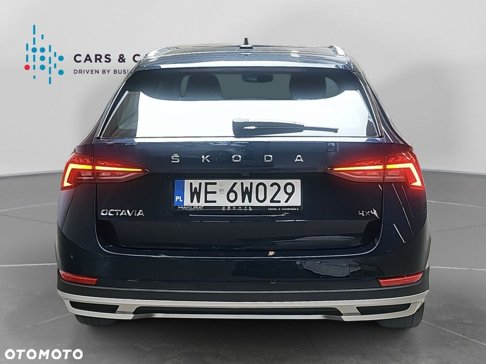 Skoda Octavia 2.0 TDI 4x4 Scout DSG - 20