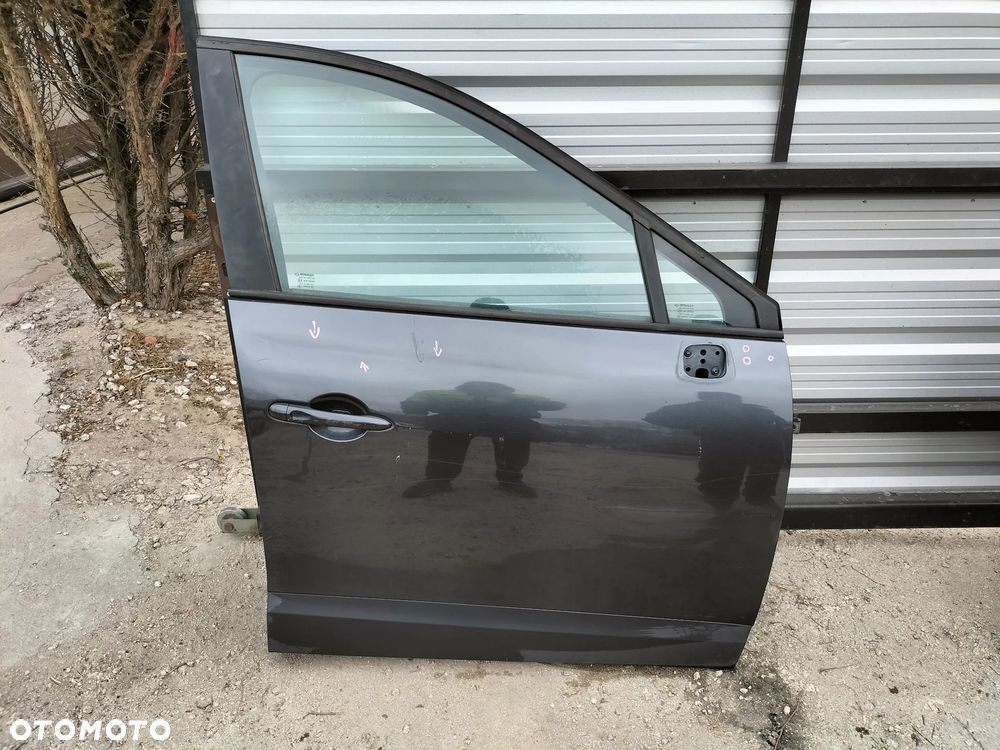 DRZWI PRAWY PRZÓD RENAULT SCENIC III   2008 - - 2