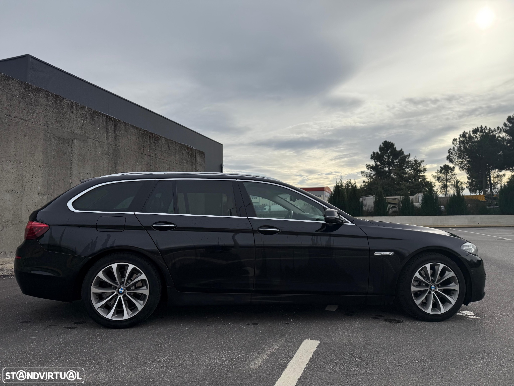 BMW 520 d Line Luxury - 4