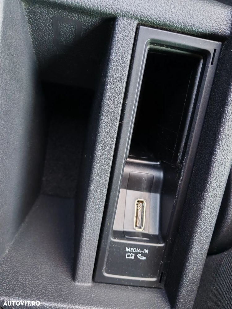 Volkswagen Tiguan 2.0 TDI DPF BlueMotion Technology Sport & Style - 21