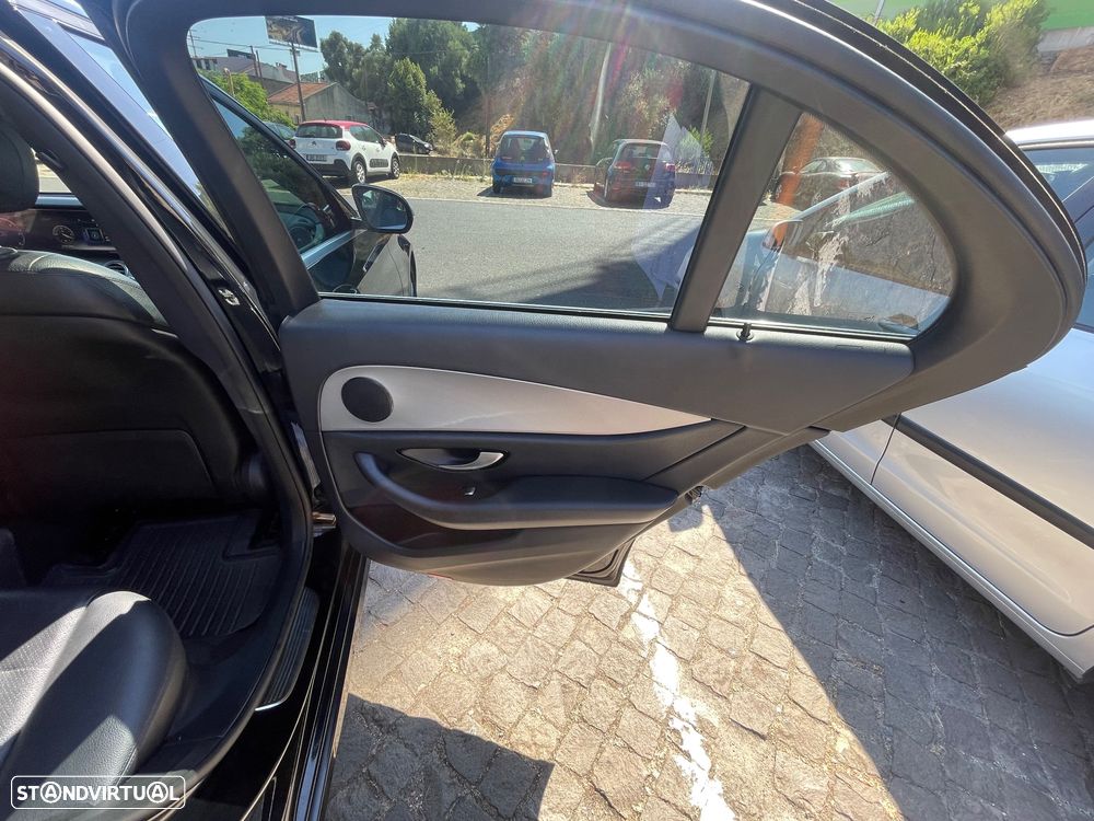 Mercedes-Benz E 220 d Exclusive - 16