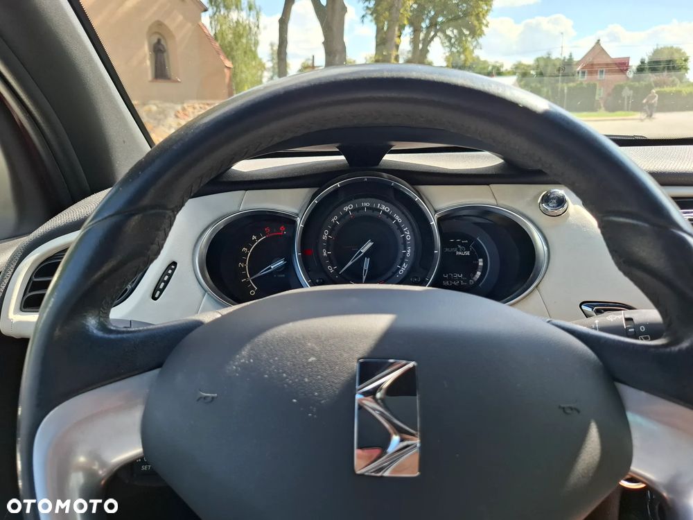 Citroën DS3 1.6 e-HDi SoChic - 16