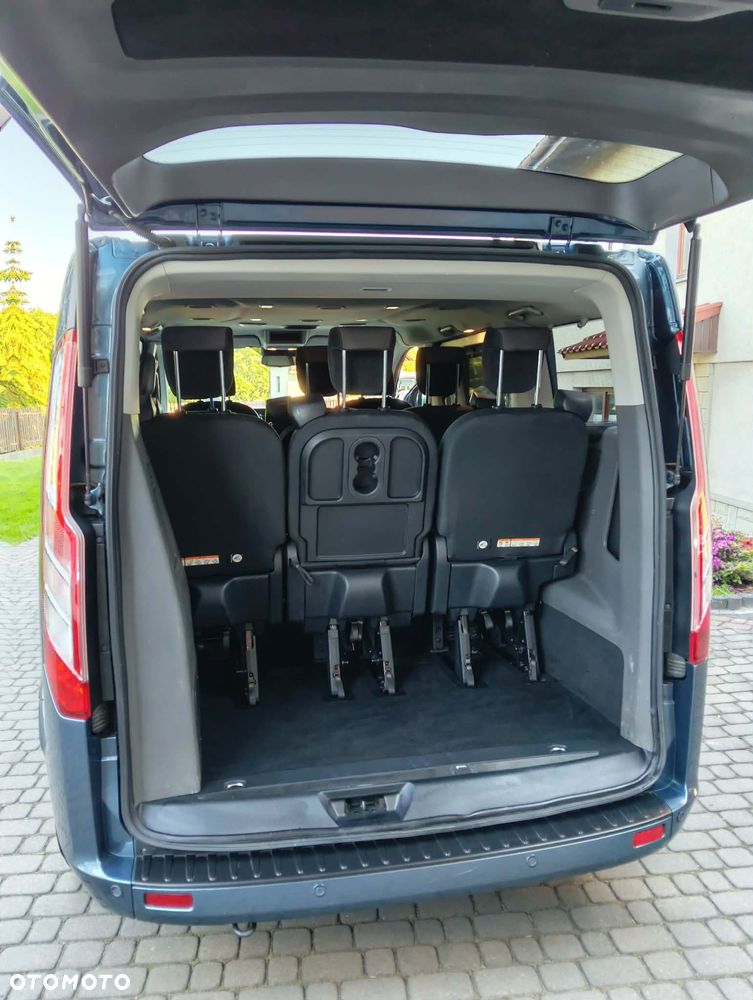 Ford Tourneo Custom - 3