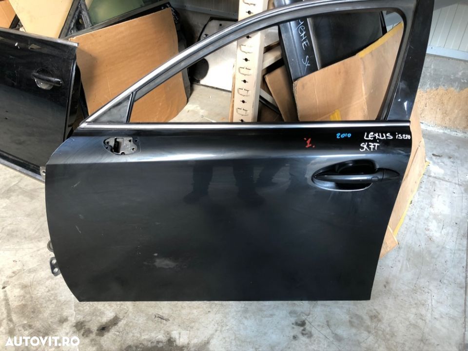 Usa stanga fata LEXUS IS 220 an 2010 - 2