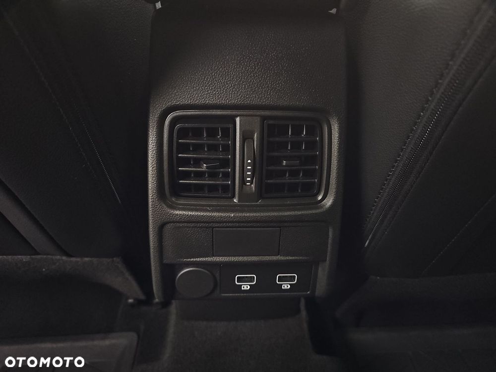 Renault Arkana 1.3 TCe mHEV Techno EDC - 23