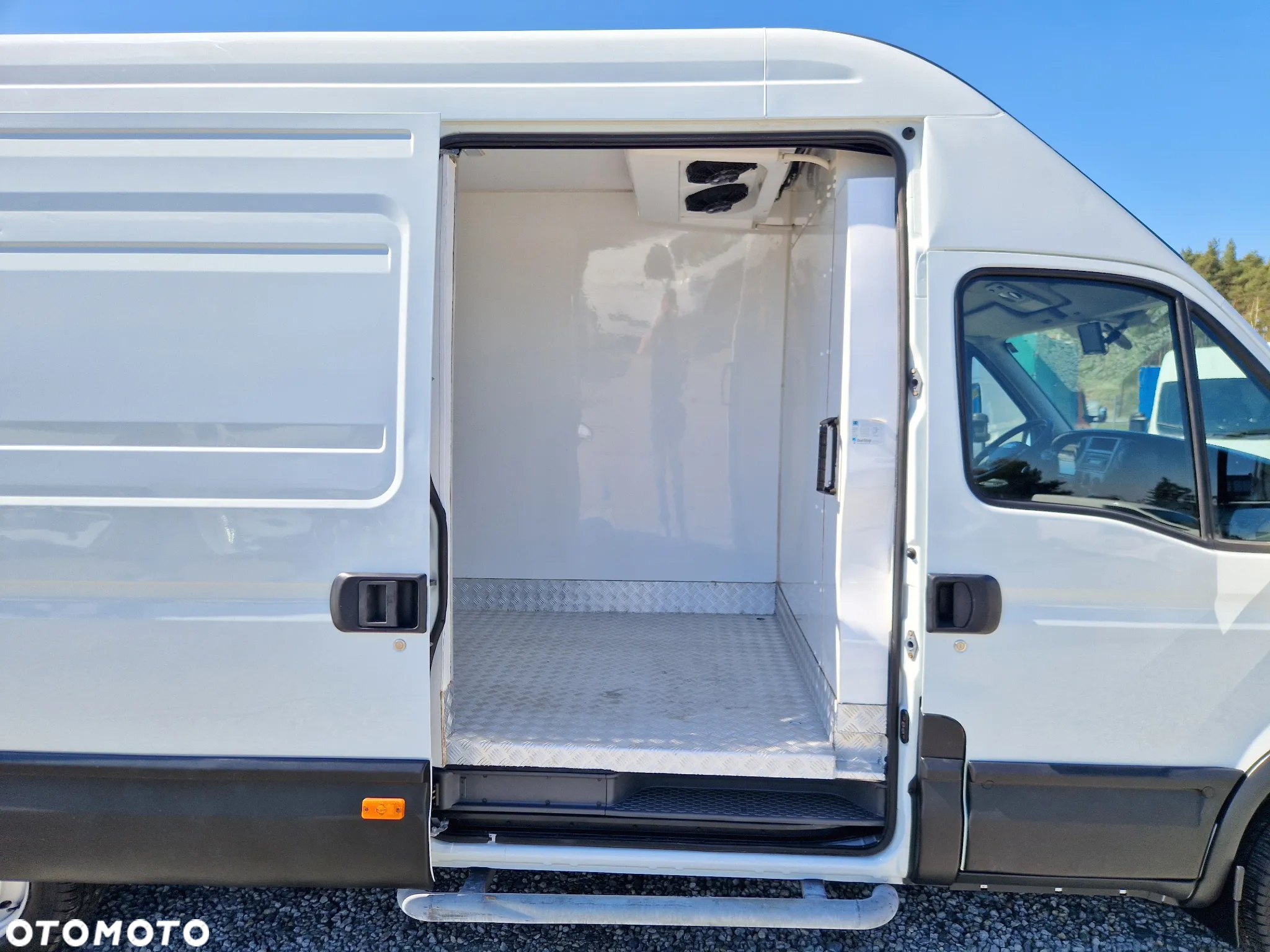 Iveco 35S15 2,3 HPI 150 KONNY MAX MAXI CHŁODNIA THERMO KING V 300 MAX 133T/KM PRZEBIEGU GWARANCJA KAMERA - 25
