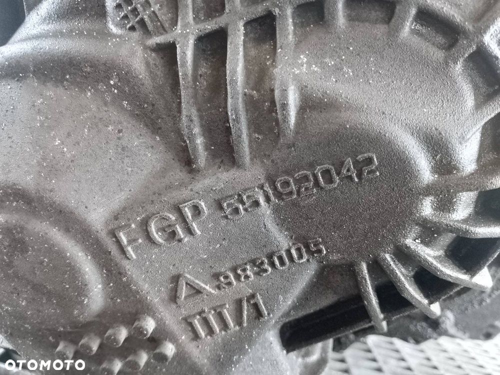 SKRZYNIA BIEGÓW MANUALNA OPEL ASTRA H M32  55192042 1.9 CDTI - 6