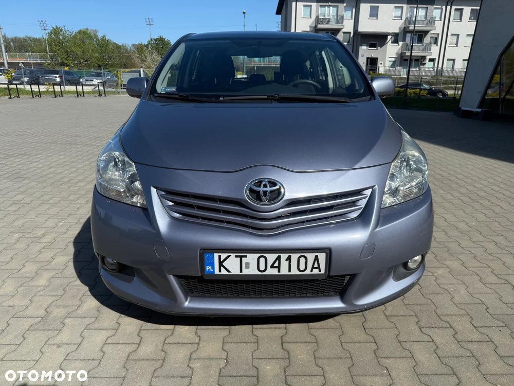 Toyota Verso 2.0 D-4D Edition - 4