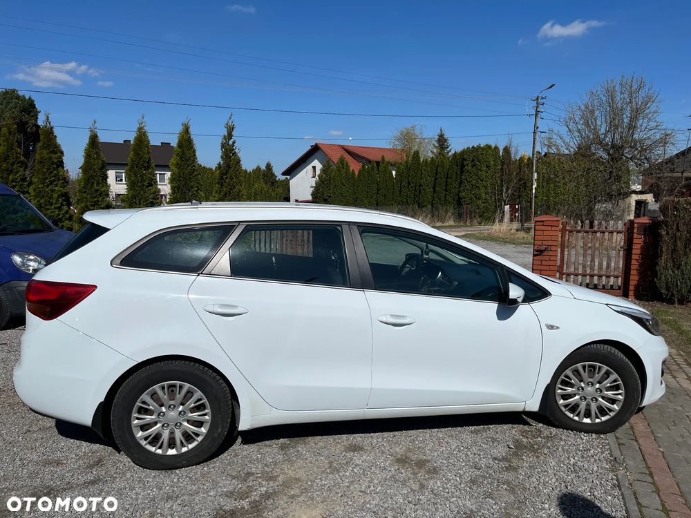 Kia Ceed 1.6 CRDi S - 8