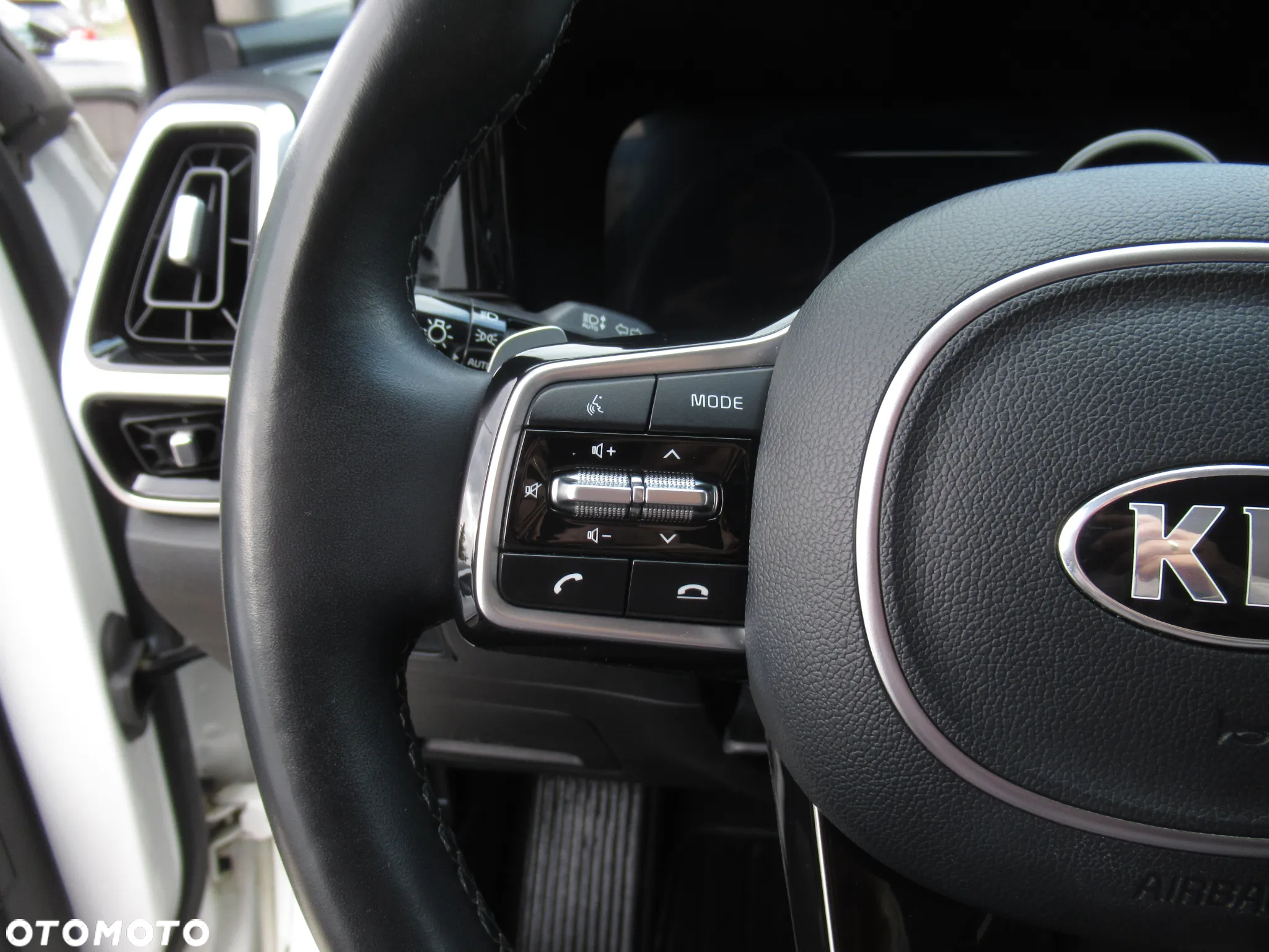 Kia Sorento 1.6 T-GDI HEV XL 4WD 7os - 13