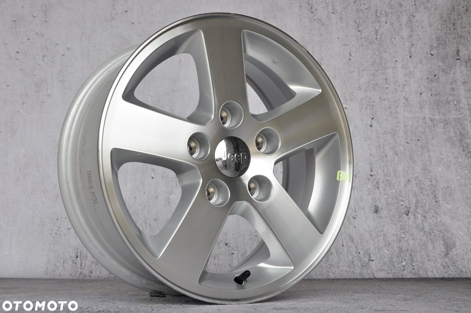 48960 MS FELGA 16 5x127 DODGE JOURNEY - 8