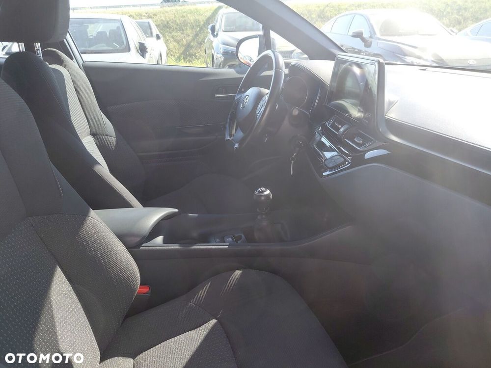 Toyota C-HR 1.2 T GPF Premium - 9