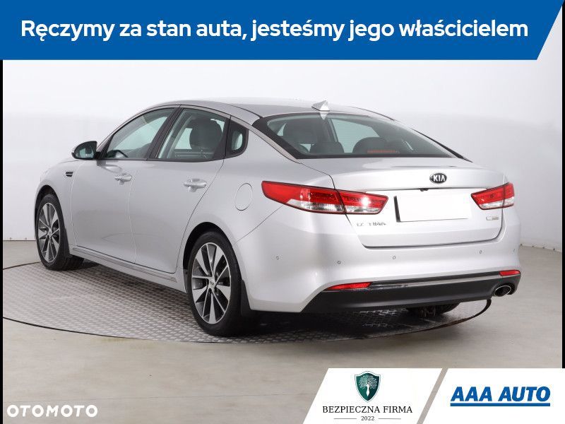 Kia Optima - 5