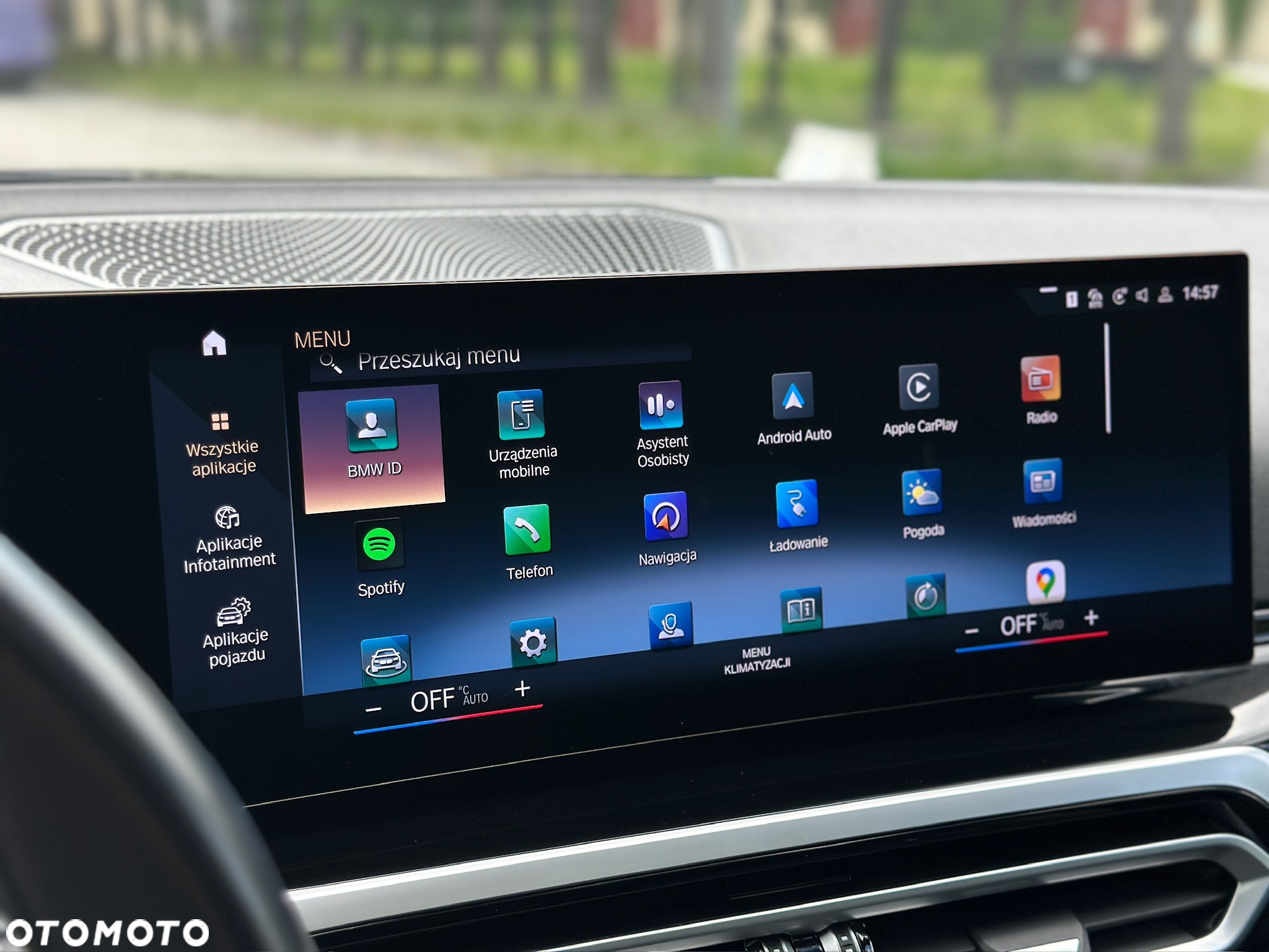 BMW Seria 3 330i Sport - 10