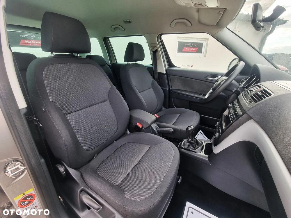 Skoda Yeti 2.0 TDI 4x4 Ambition PLUS EDITION - 11