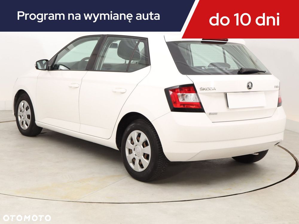 Skoda Fabia - 6