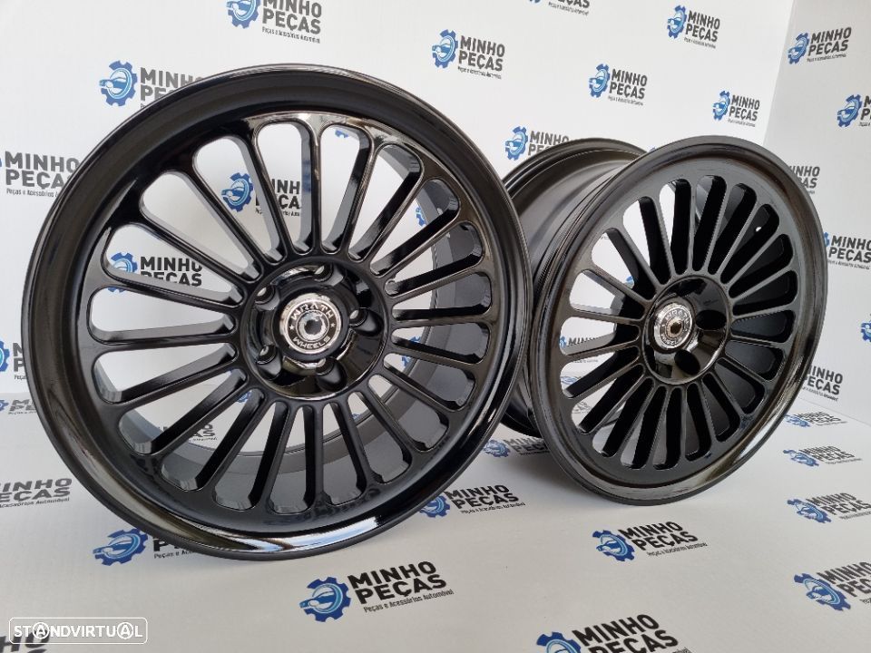 Jantes Wrath WF-8 em 18 (5x112) - 2