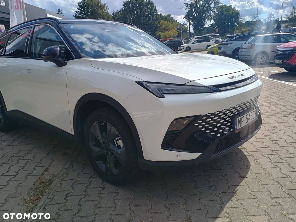 BAIC 5 1.5T Comfort DCT - 5