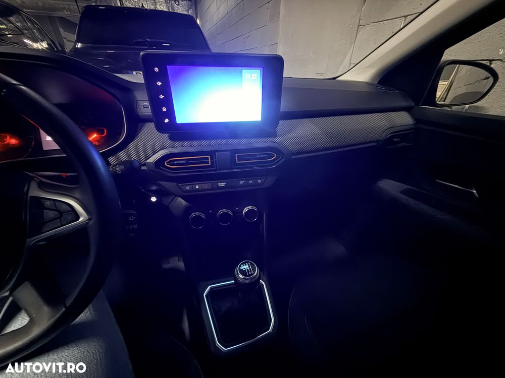 Dacia Sandero TCe 90 MT6 Comfort - 9