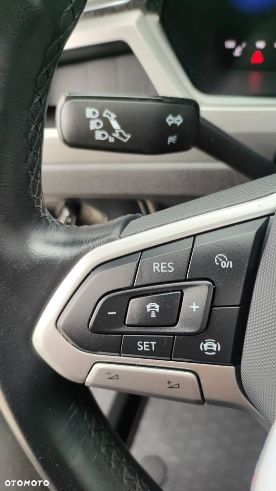 Volkswagen Touran 1.5 TSI EVO Comfortline DSG - 37