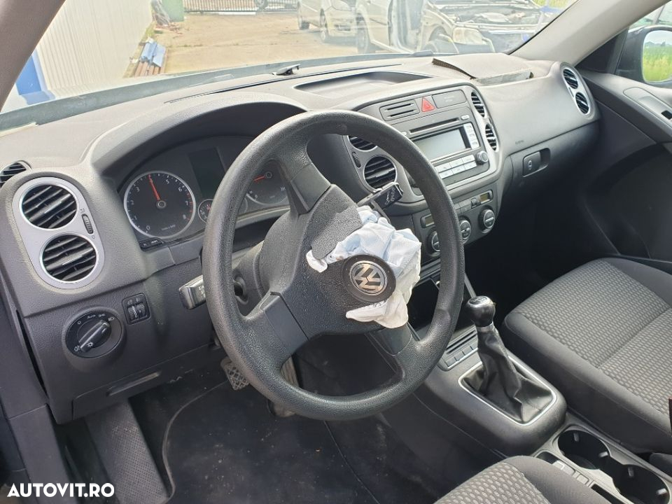 Dezmembrez Volkswagen Tiguan 1,4TSi 4x4 - 2