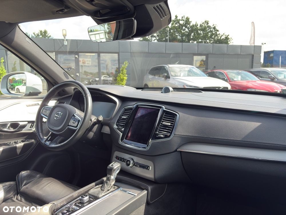 Volvo XC 90 T6 AWD R-Design - 13