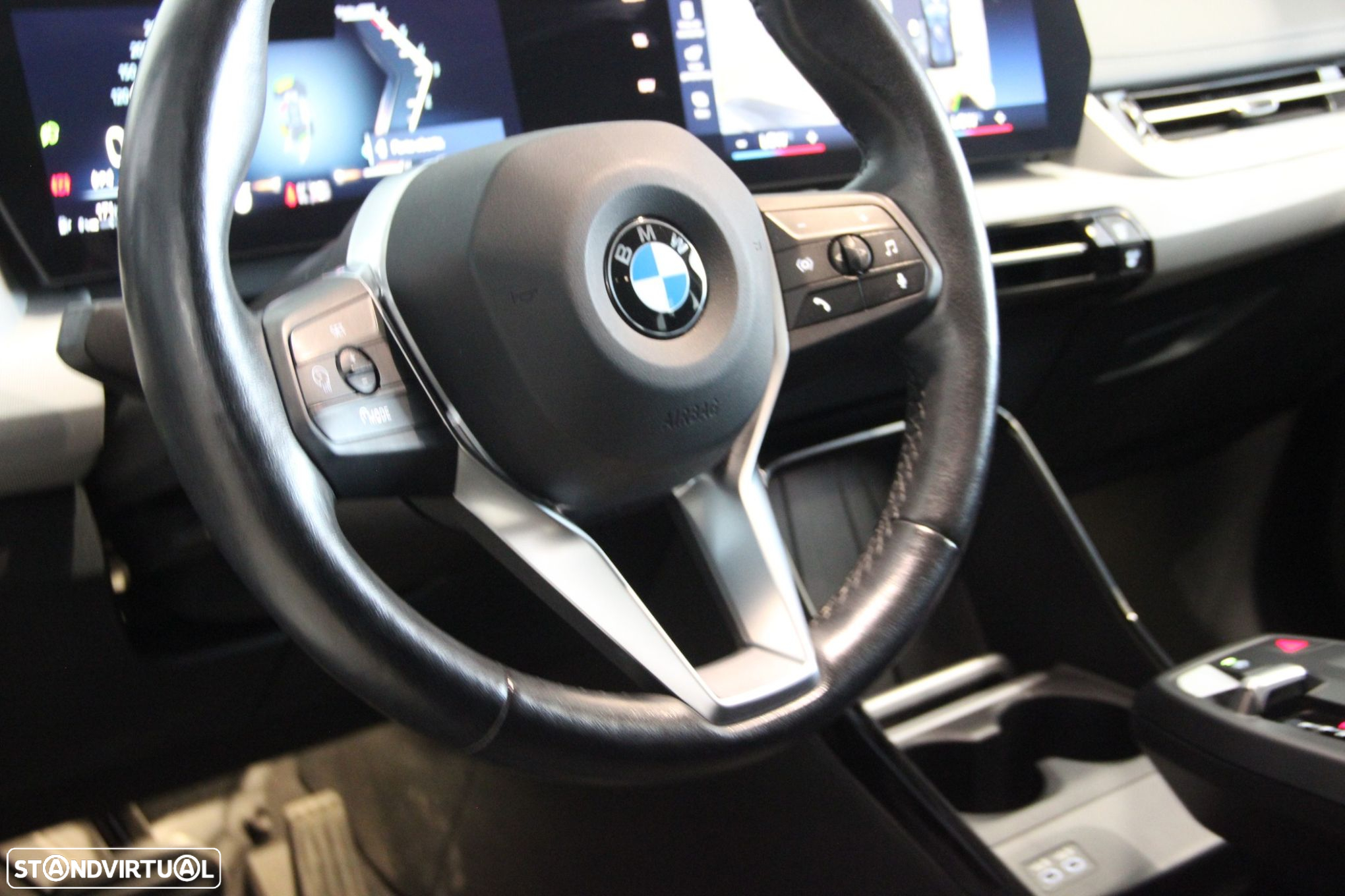 BMW 218 Active Tourer d Line Luxury Auto - 10