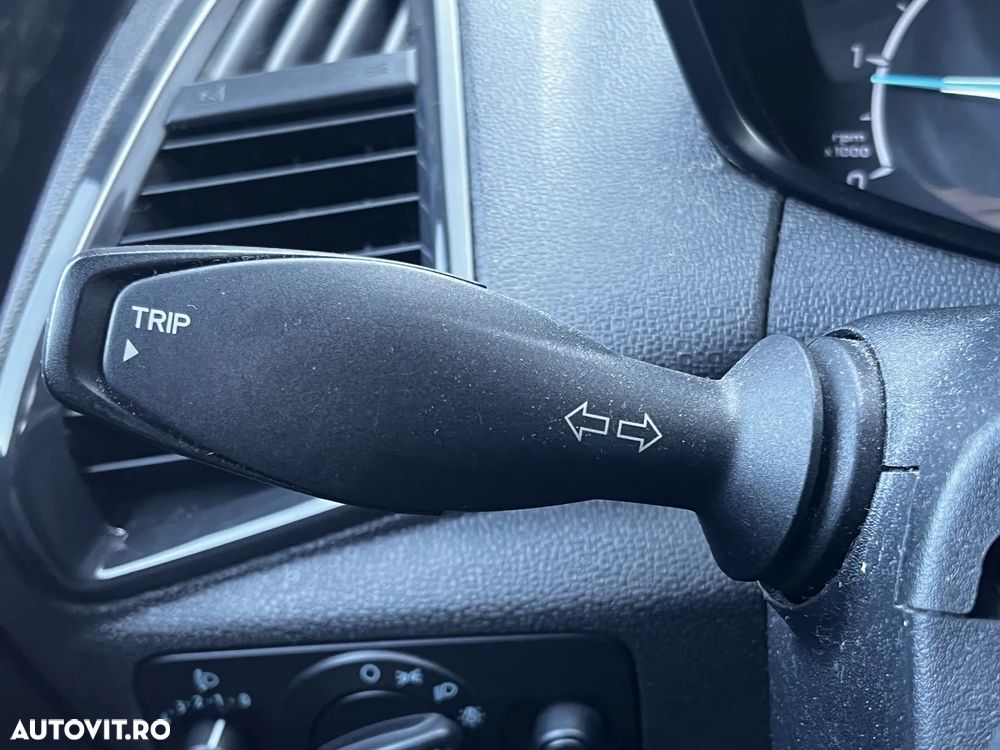 Ford EcoSport - 21