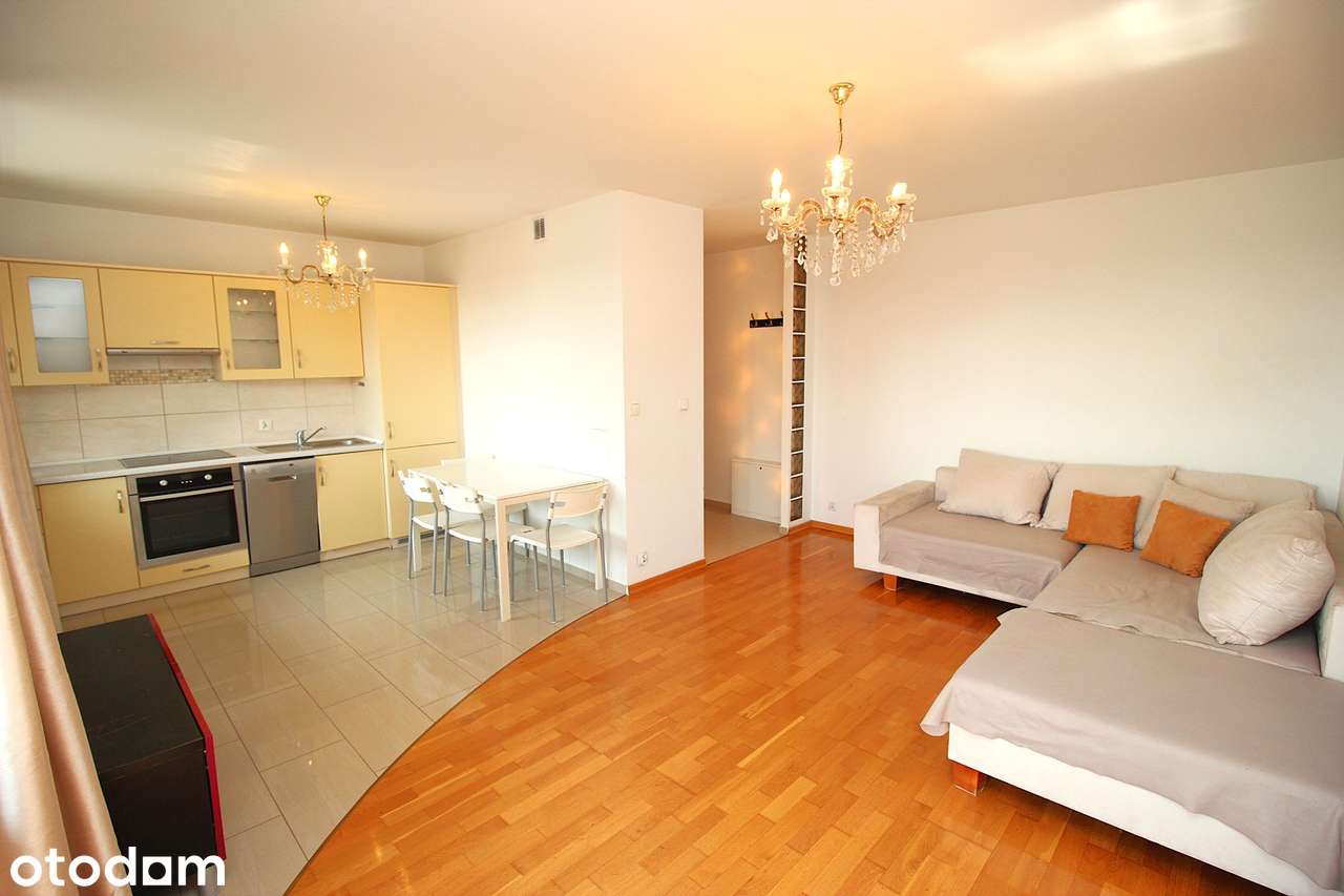 Krzyki/Klecina/Partynicka,2pok,45m2,balkon10m2,4p-winda,2007,przyParku