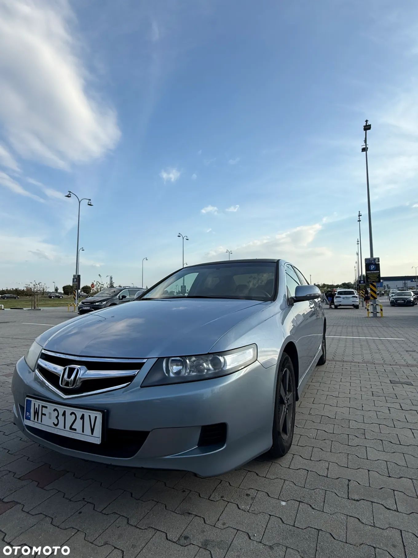Honda Accord - 1