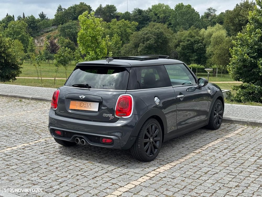 MINI 3 Portas Cooper SD Auto Desportiva - 4