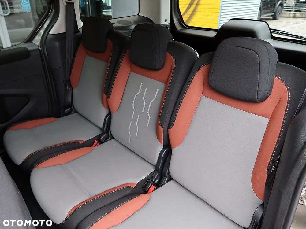 Peugeot Partner Tepee BlueHDi 100 Stop&Start Active - 11