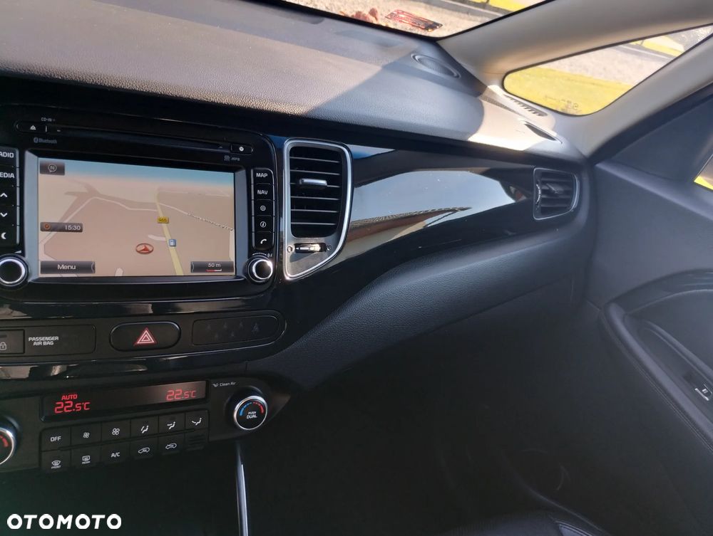 Kia Carens 1.7 CRDi XL 7os - 19