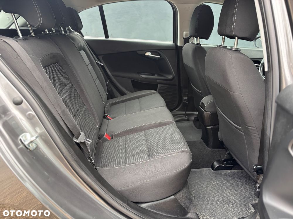 Fiat Tipo 1.4 T-Jet 16v Sport - 25