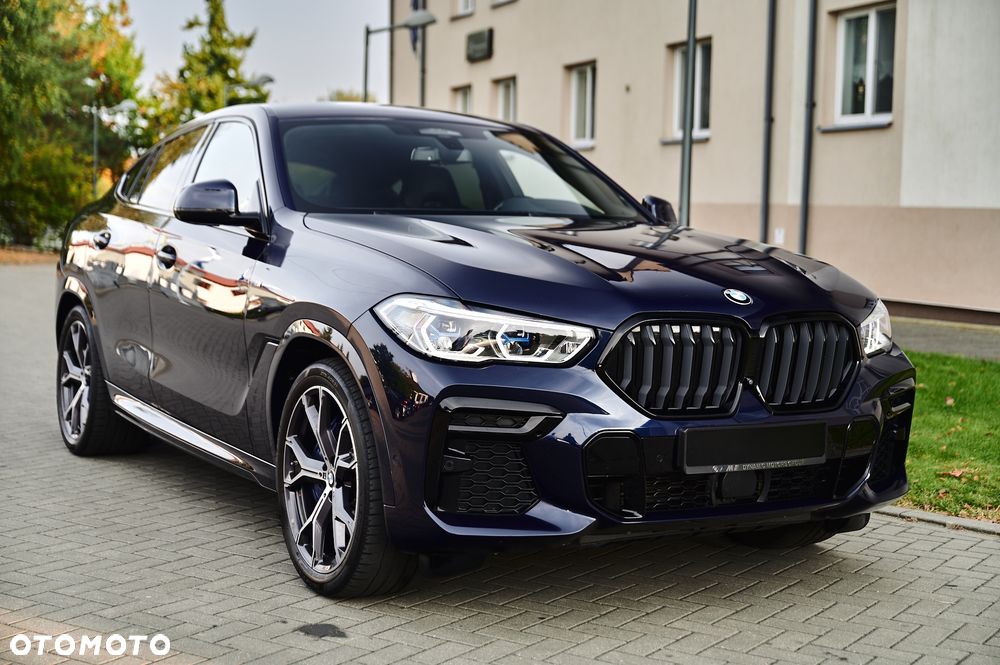 BMW X6 xDrive40d mHEV - 21