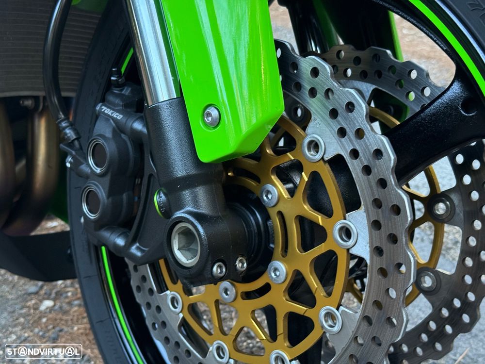 Kawasaki ZX 10 R Aniversario - 15