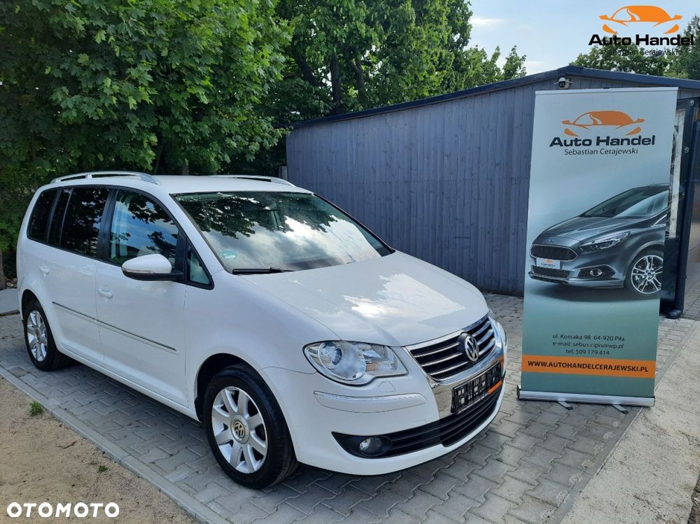 Volkswagen Touran 1.4 TSI Highline - 2