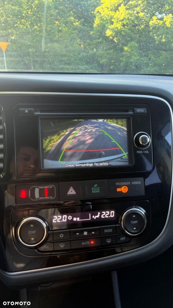 Mitsubishi Outlander 2.0 Intense + 2WD - 11