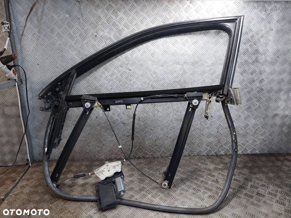 MECHANIZM PODNOŚNIK SZYBY LEWY PRZÓD RAMKA AUDI A4 B6 8E1959801B - 1