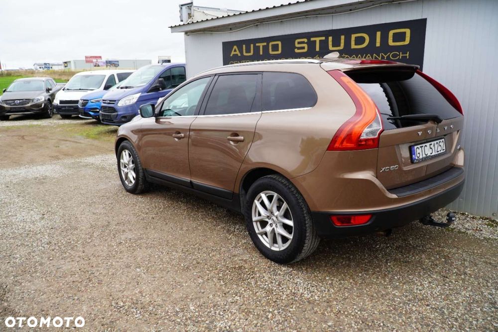 Volvo XC 60 - 33